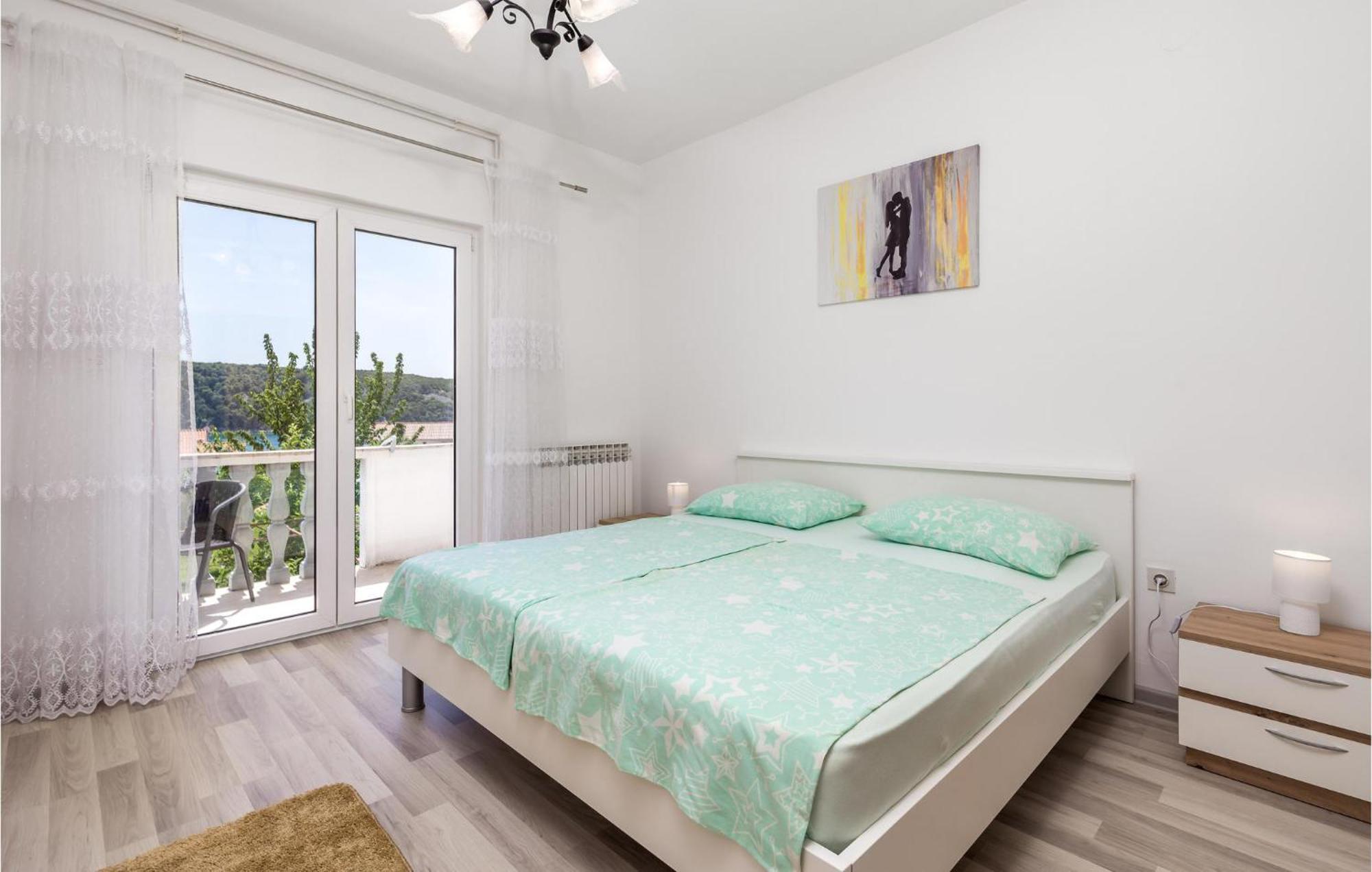 1 Bedroom Amazing Apartment In Kampor Kültér fotó